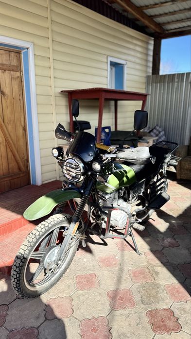 Мотоцикл 150 куб