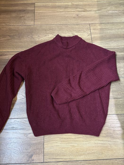 Дамски зимни пуловери