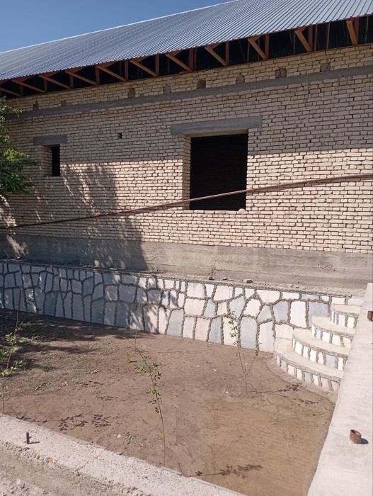 Uchaska sotiladi 6 soʻtiq