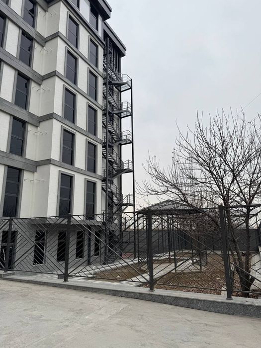 Продаётся абсолютно новое здание под учебный центр с оборудованием .