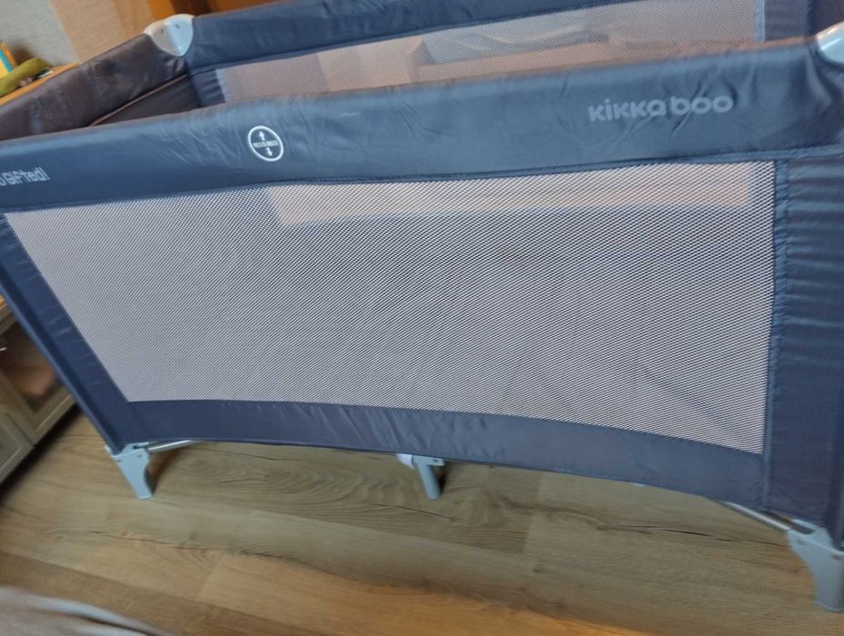 Кошара за сън и игри