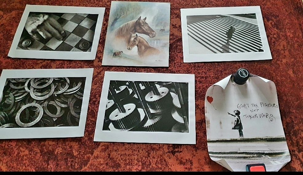 Postere diverse marimi