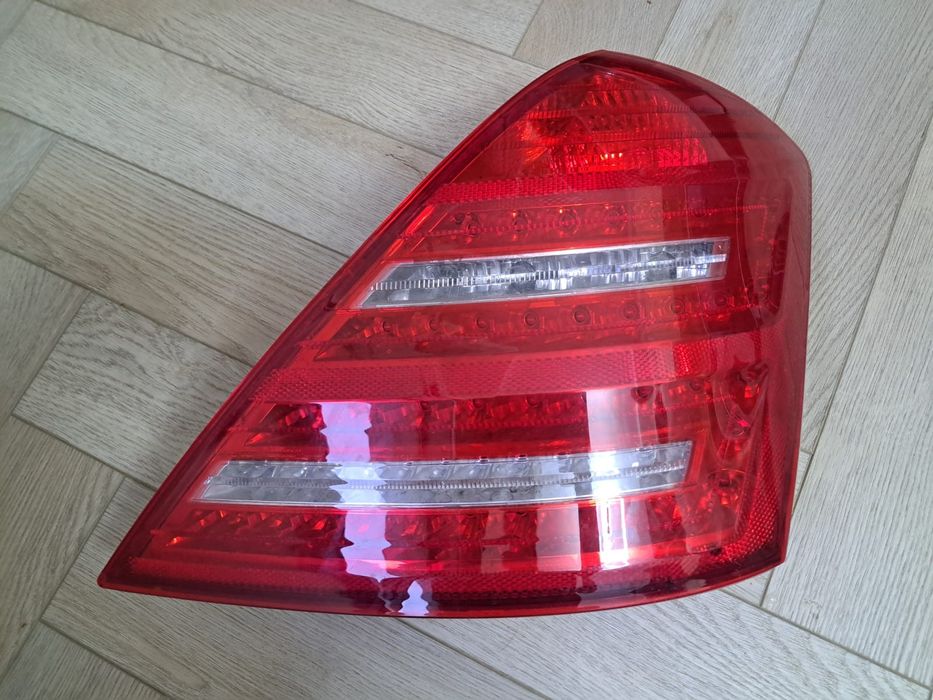 Стоп фары от Мерс 221