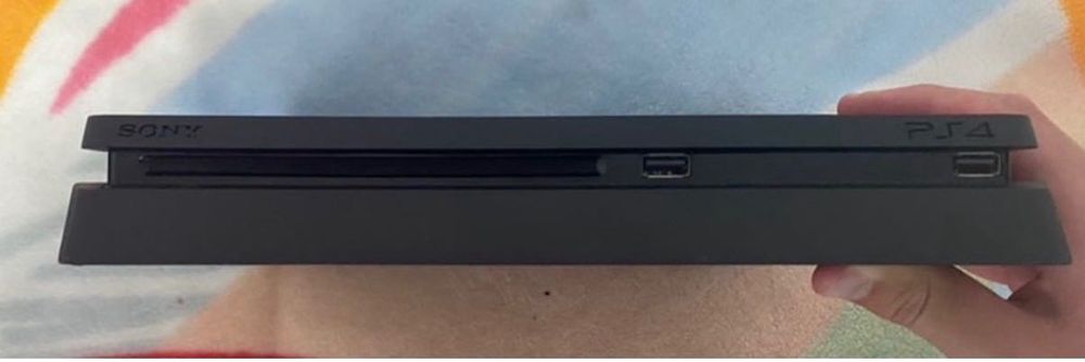 Playstation4 slim