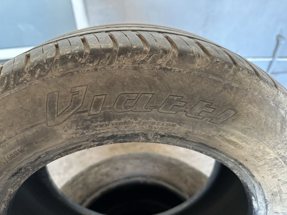 Viatti 215/60/16