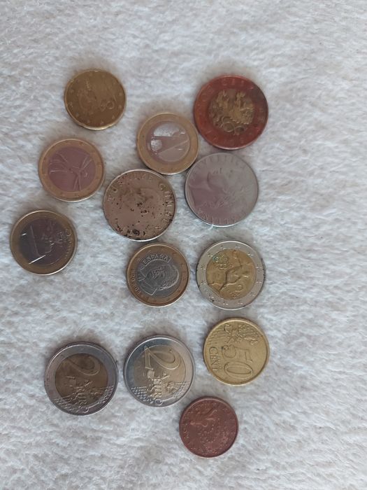Monezi de vanzare