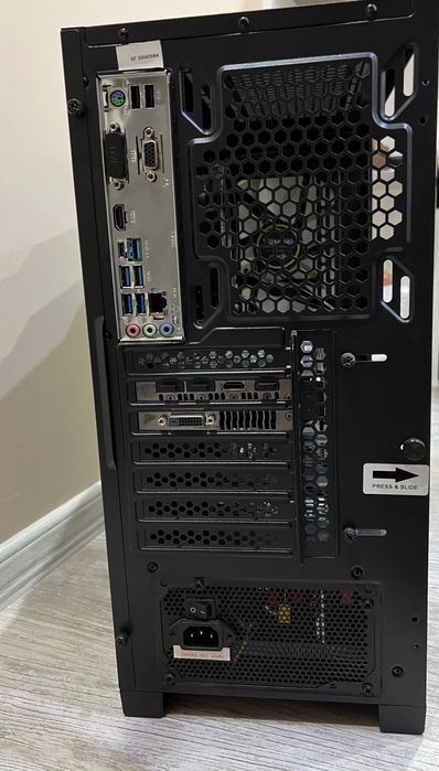 Геймърски компютър