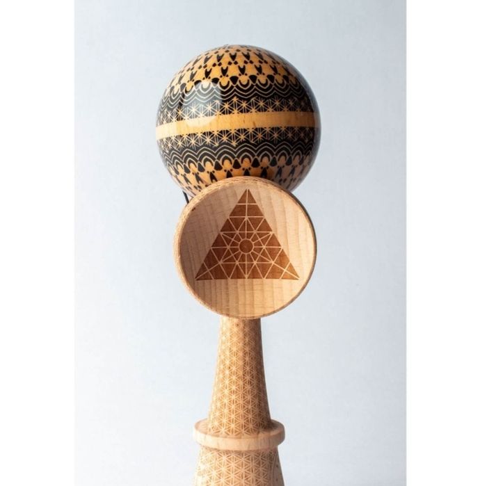 Kendama boo johnson  ediție limitata