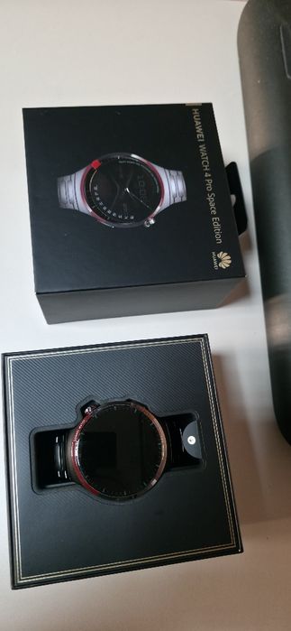Huawei Watch 4 Pro Space Edition Titan Arerospatial