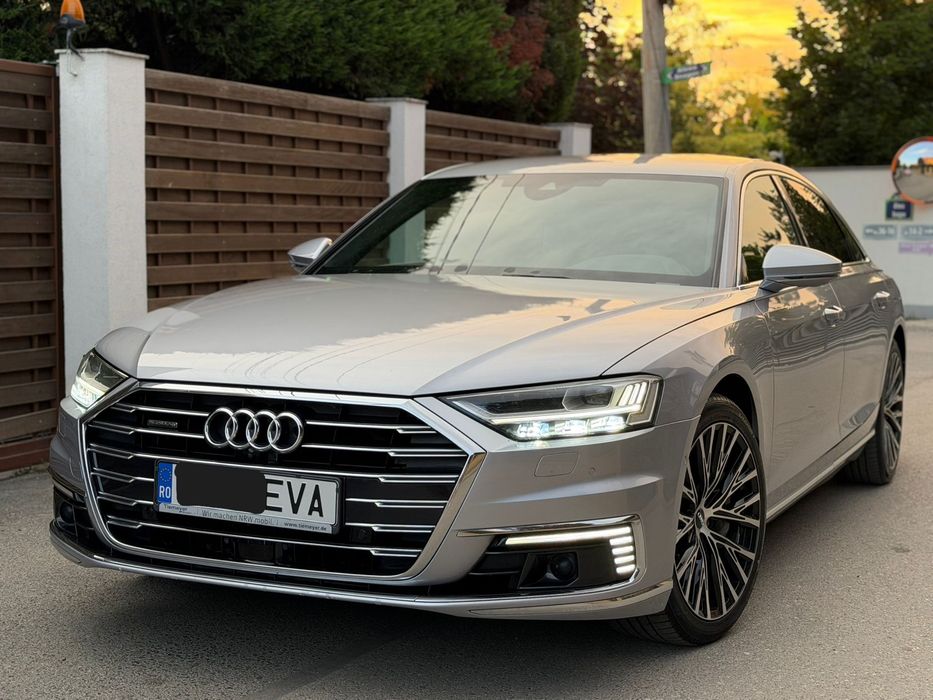 AUDI A8 2022