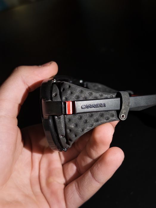 Продавам Очила CARRERA