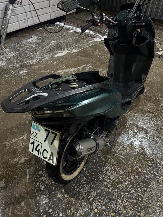 скутер Maxi 165cc