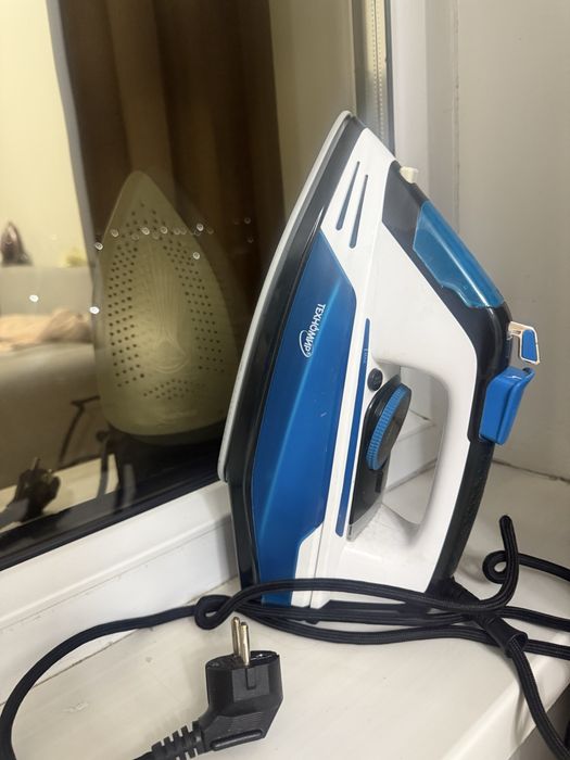 Утюг «ТехноМир», б/у