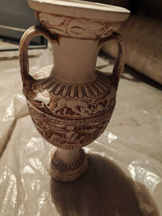 Колекционерски чинии и пособия