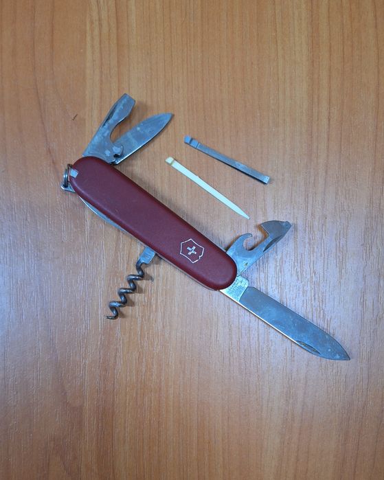 Оригинално швейцарско ножче Victorinox