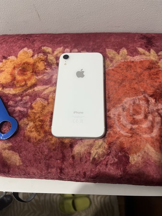 iPhone XR в отличном состаяний