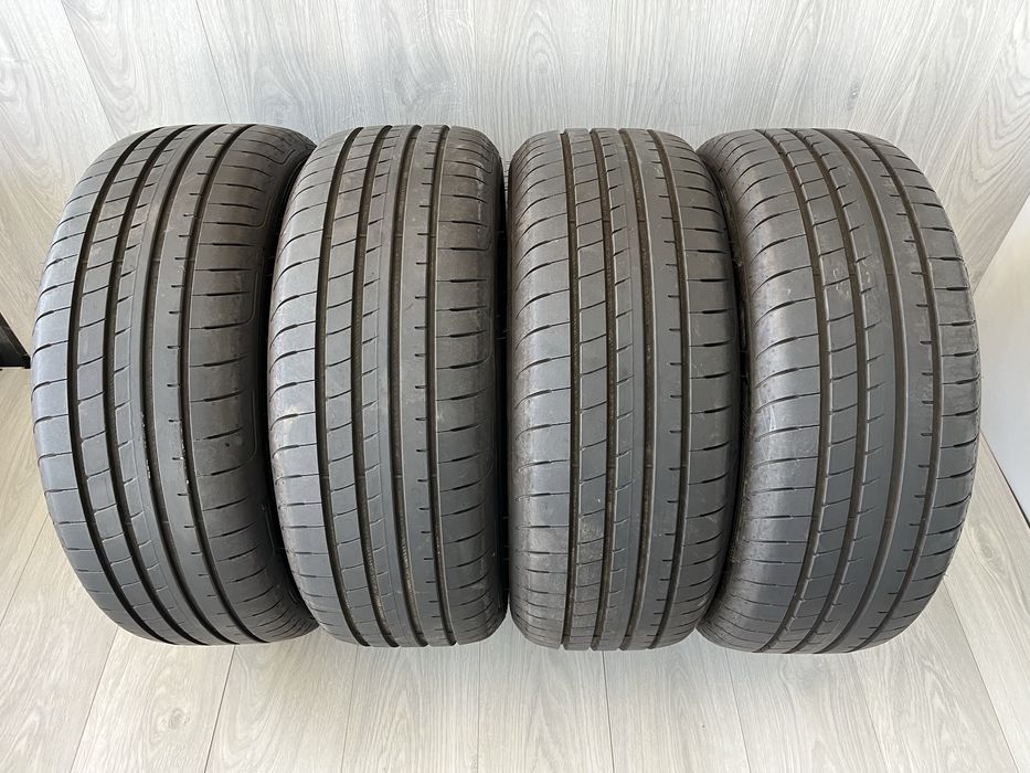 Летни гуми 235/55/18 Goodyear