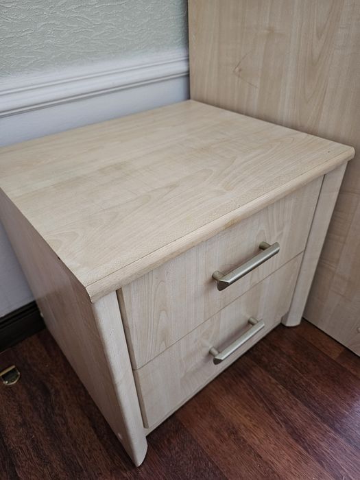 Прикроватная тумба