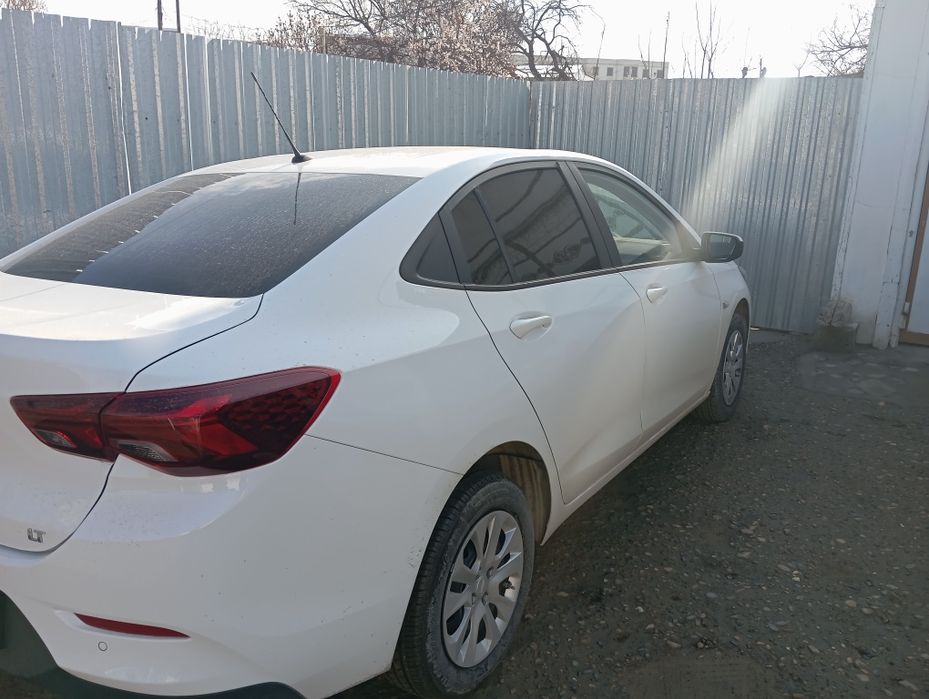 2024 оних тезда сотилади факат нактга