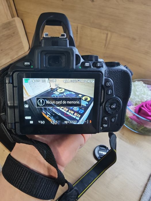 Nikon D5600 kit obiectiv 18-55