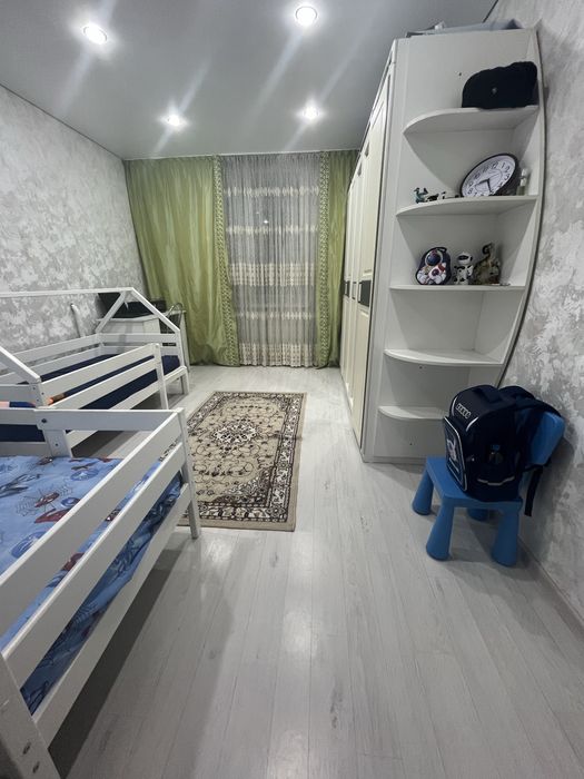 Продам большой дом