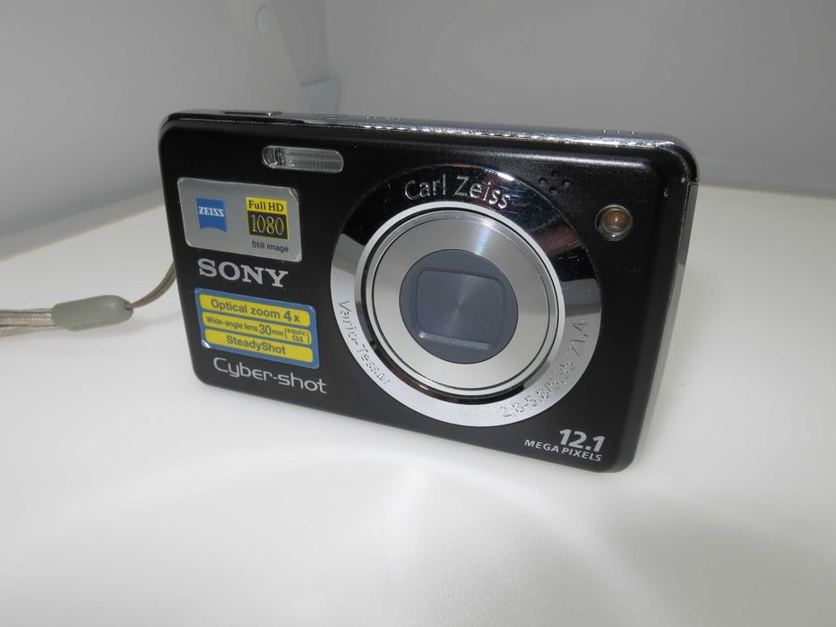 SONY Cyber-shot W210 компактен цифров фотоапарат дигитална камера