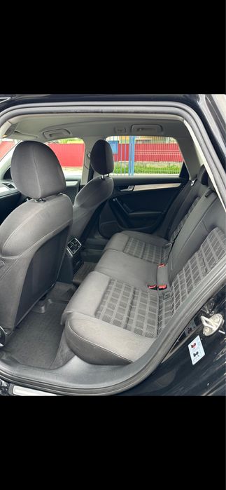 Vand Audi A4 B8 2011