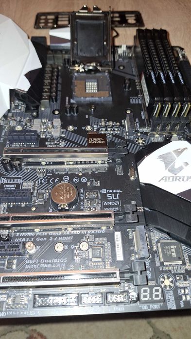 Aorus z270x Gaming 5 + 16 GB DDR4 2666 MHZ – stare foarte bună!