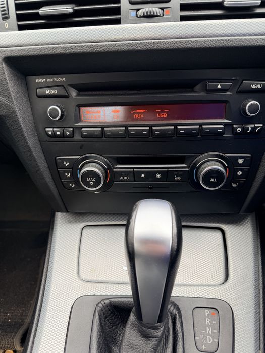 Nuca schimbator automat bmw e90 e91 e92 e93 e81 e87 e82 e88 e60 e61 e8