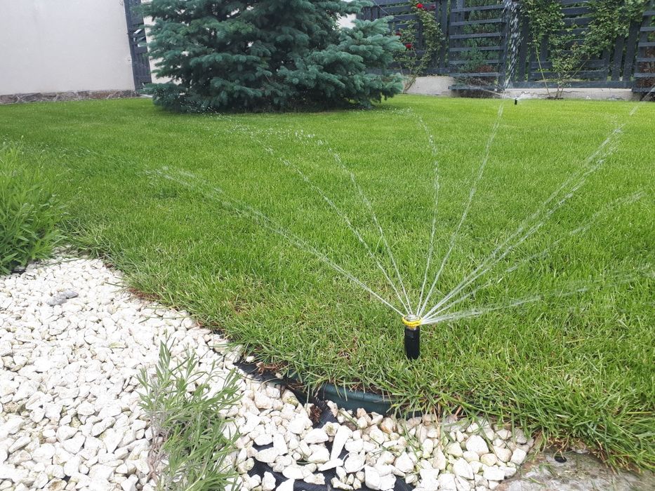 Sisteme de irigații automate, amenajări grădini, pavaje