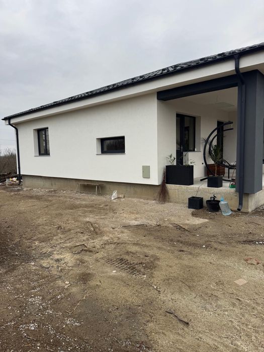 Casa pe parter-zona linistita-Mosoaia, Arges