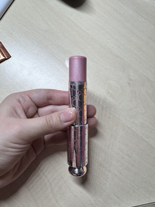 Dior хайлайтер..