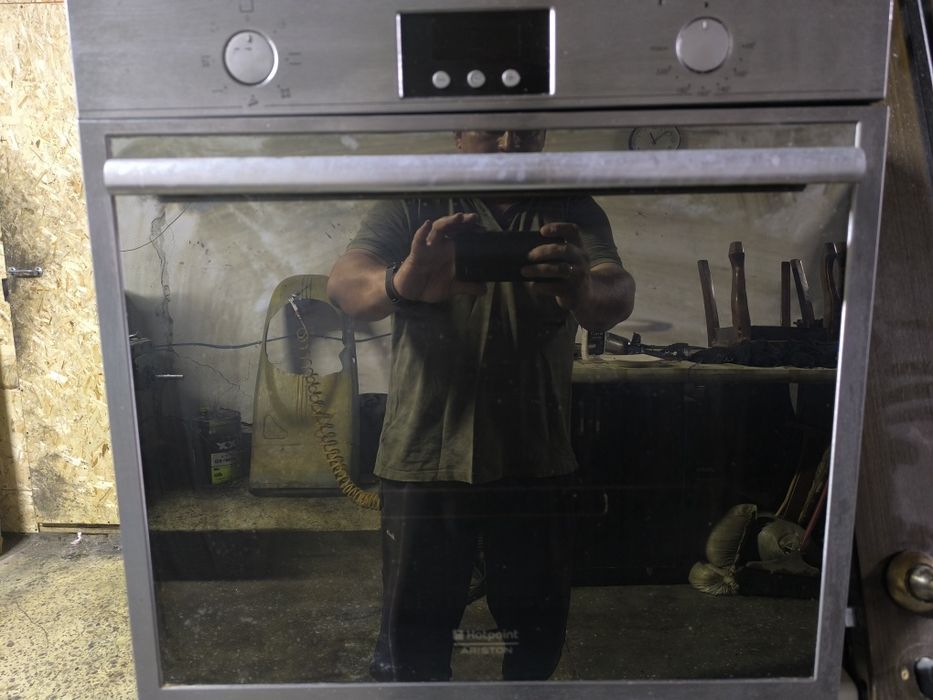 Духовой шкаф Аристон