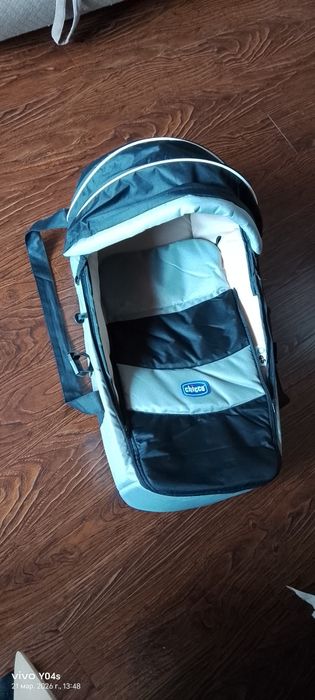 Продам переноску chicco