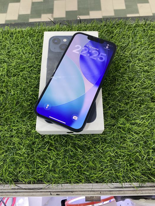 Айфон 13. 256 ГБ