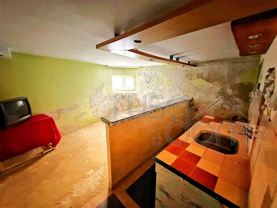 Продава се Етаж от къща в Русе, Родина 3 - 139 кв.м за 1007 €/кв.м - Снимка #12