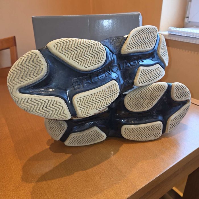 Balenciaga tripple S