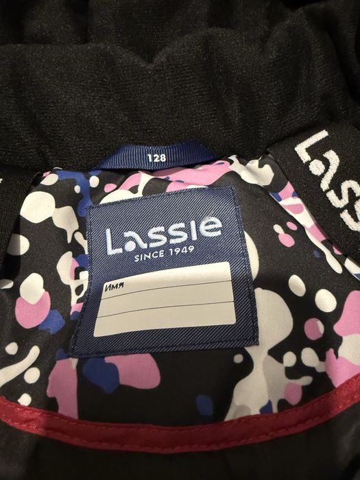 Куртка в отличном состоянии