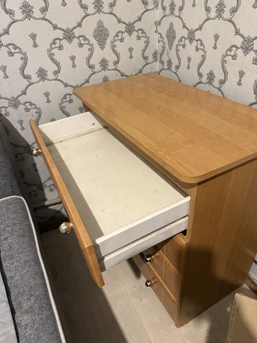 Продам срочно комод