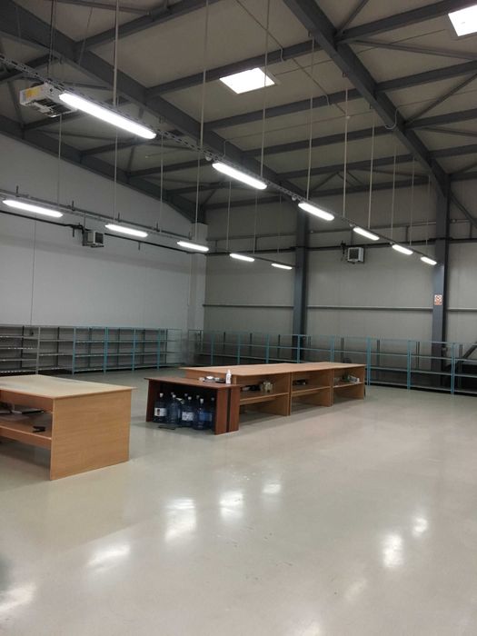 Birouri + depozit, 1532 mp utili, aut. ISU, 2001 mp teren, proprietar