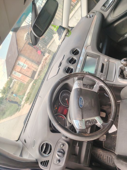 Ford s max 2008....