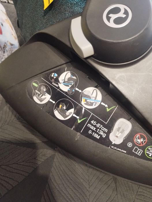 Cybex cloud z Platinum  i size бебешко кошче