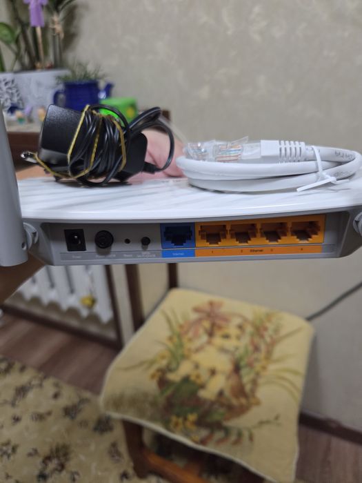 Продам wifi роутер