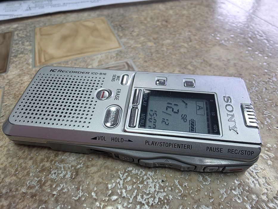 Sony IC Recorder ICD-B16