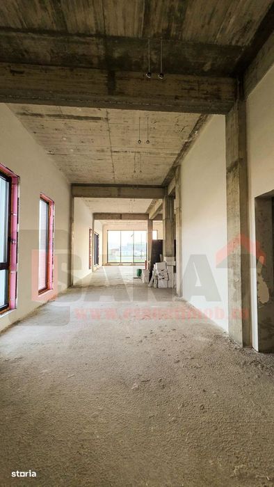 Spatiu Comercial | 262 Mp | Parter | VAD | 6 locuri parcare | VIDEO