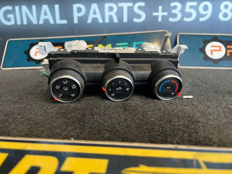 Климатичен панел за Renault Clio