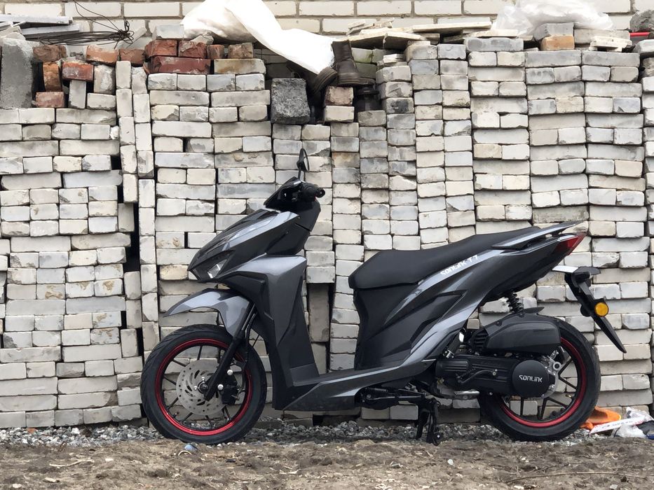 Скутер Honda Click новый