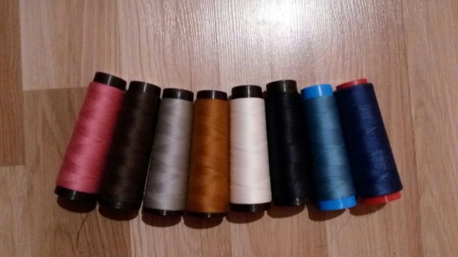 Макара(конец)за шевна машина.