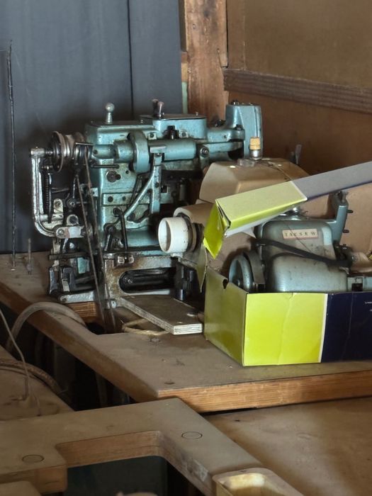 Продаются промышленные швейные машинки и оверлоки в так нож