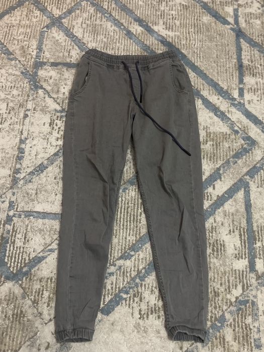 Одежды и брюки